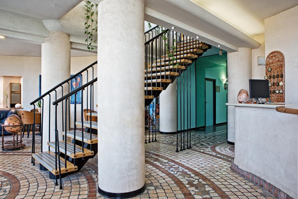Amba Hotel Rimini Exterior photo