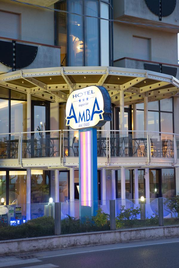Amba Hotel Rimini Exterior photo
