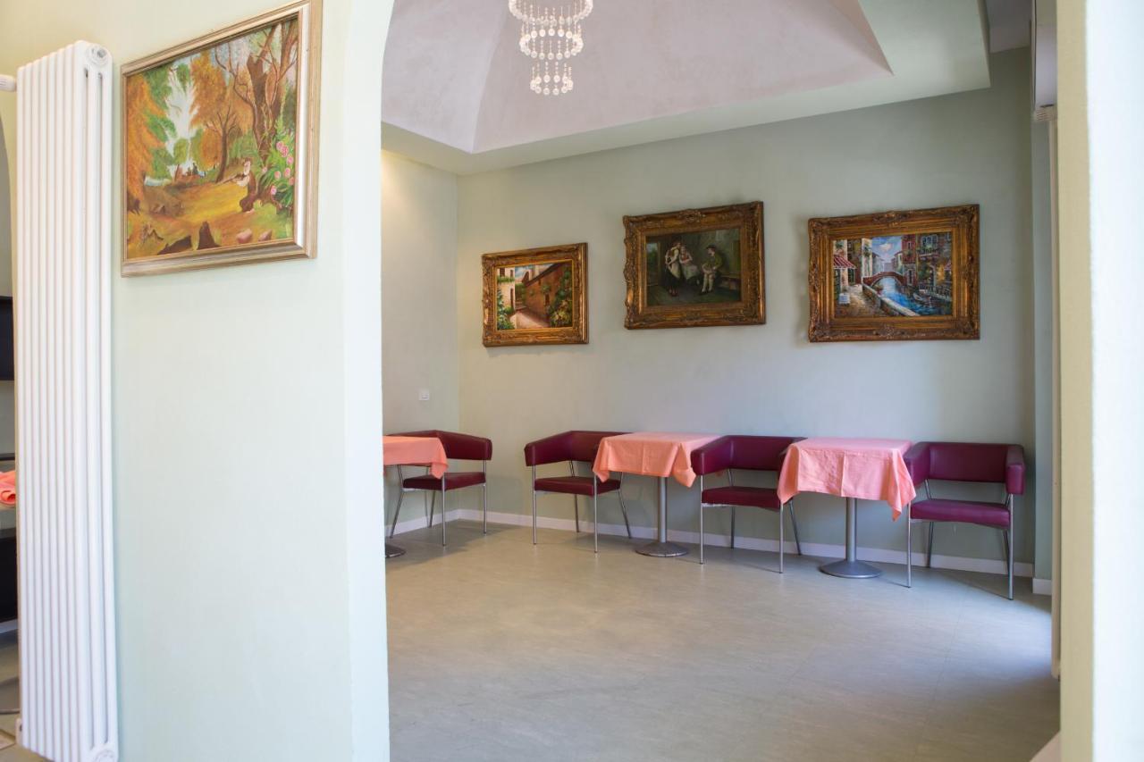 Amba Hotel Rimini Exterior photo