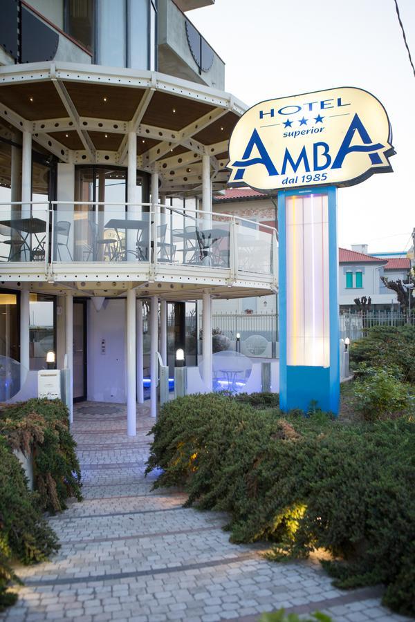 Amba Hotel Rimini Exterior photo